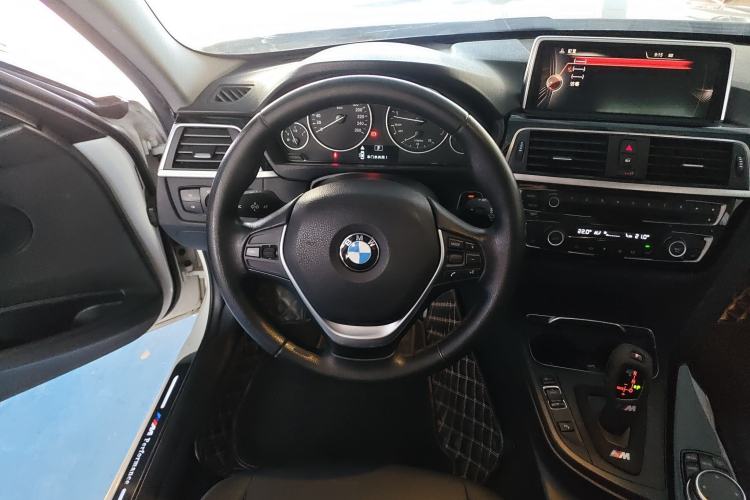 Used BMW 3 Series 2016 320Li Fashion Model