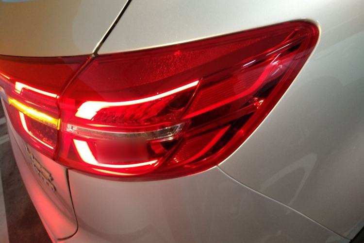 Used Hongqi HS5 2019 2.0T Smart Connect Flagship Edition
