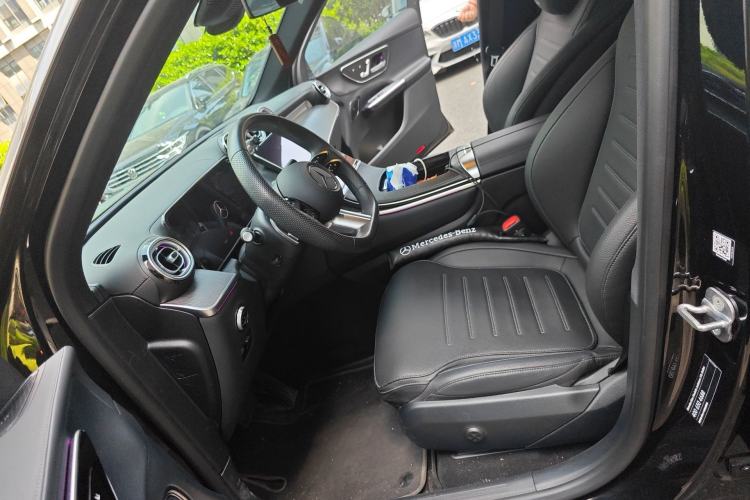 Used Mercedes-Benz GLC 2024 GLC 260 L 4MATIC Luxury Model 5 Seats