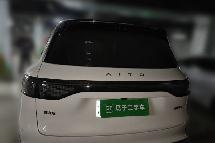 Used Hima AITO M8 2025 Extended-Range Ultra Version 53.4 kWh 5-Seater Edition Rear