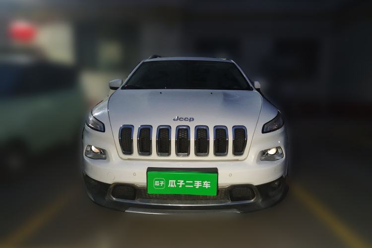Used Jeep Cherokee 2016 2.4L Professional Smart Version