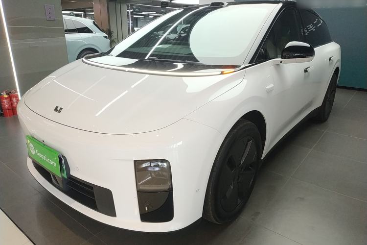 Used Li Auto i6 2025 Model Two-Wheel-Drive Standard Type