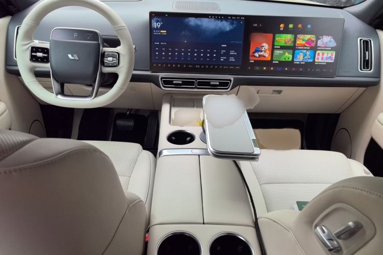 Used Li Auto L9 2022 Max model Interior 2