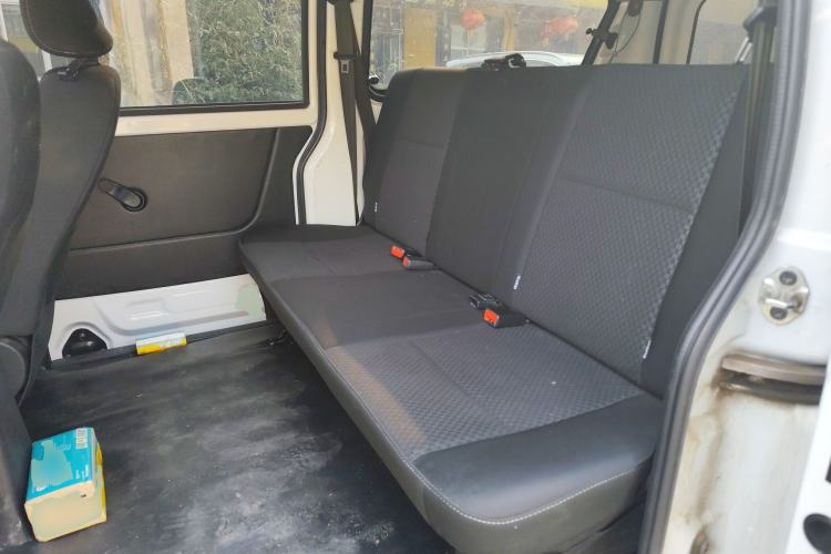 Used Jinbei Gold Hiace M Classic 2023 1.5L Engineering Lion Passenger Vehicle 5/6/7 Seats