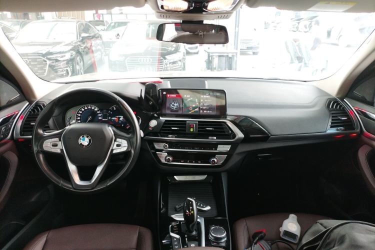 Used BMW X3 2018 xDrive25i Luxury Package China V Center Console