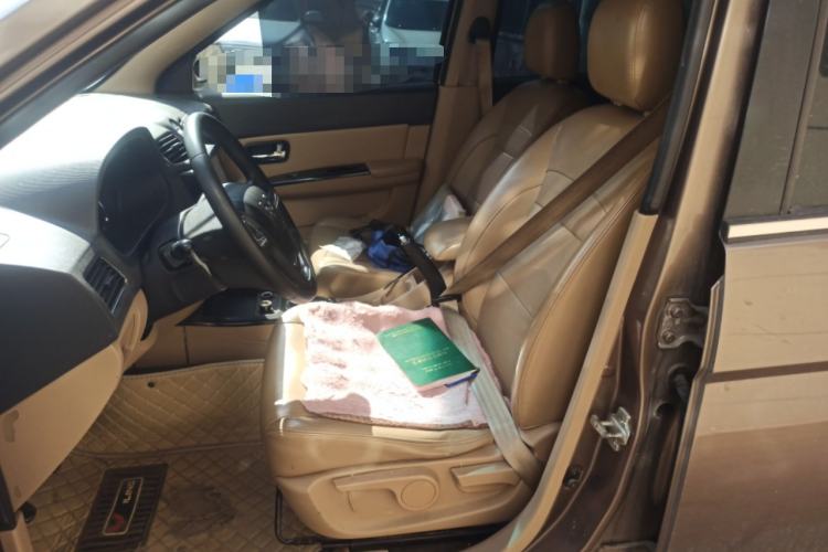 Used Wuling Hongguang 2013 1.5L S Luxury Model Left Front Seat