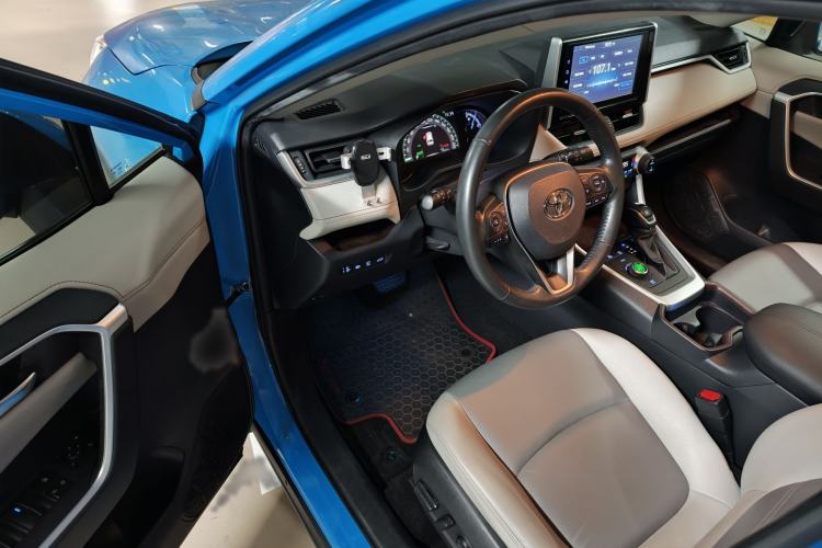 Used Toyota RAV4 2020 Dual-Motor 2.5L E-CVT Four-Wheel Drive Flagship Edition