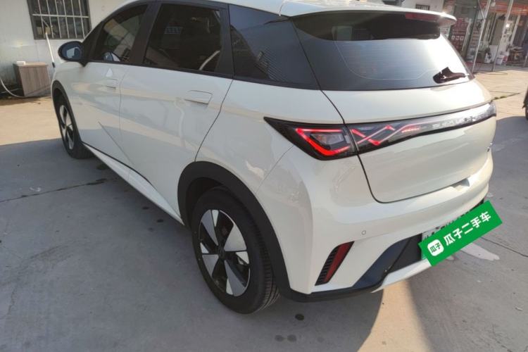 Used BYD Dolphin 2023 420 km Fashion Edition
