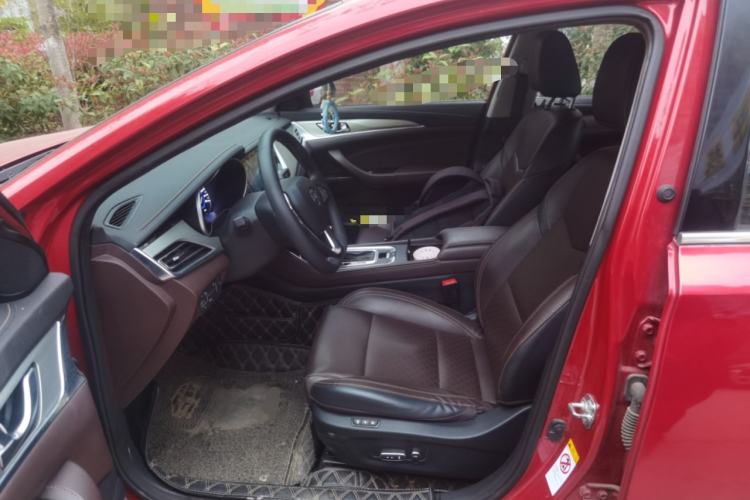 Used CHANGAN Eado 2018 High-Energy Edition 1.6L GDI Automatic Zhenfeng Model China V Standard
