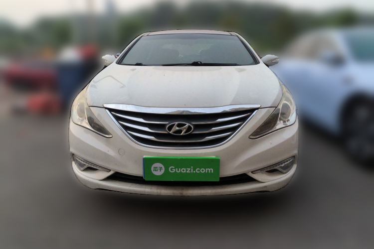 Used Hyundai Sonata 2013 2.4L Automatic Leading Edition China IV Standard Front