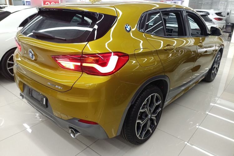Used BMW X2 2019 sDrive25i Luxury Model with M Off-Road Package China VI Emission Standard
