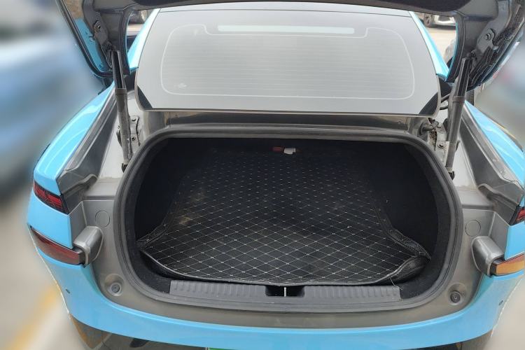 Used XPeng P7 2022 586E
