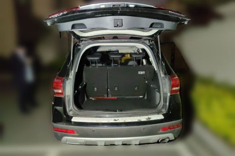 Used Haval H6 2018 Red-Label Sport Edition 1.5T Automatic Two-Wheel Drive Elite Model Trunk