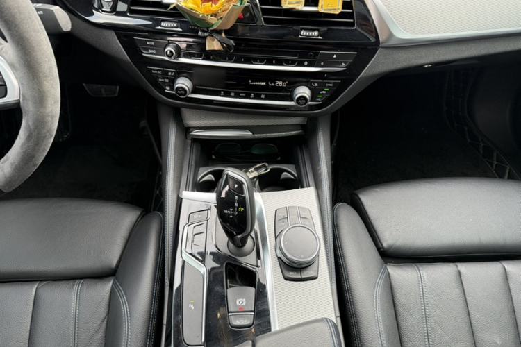 Used BMW 5 Series 2018 525i M Sport Package