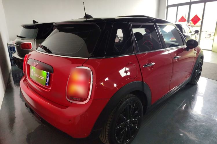 Used MINI MINI 2018 1.5T COOPER Artist Five-Door Edition
