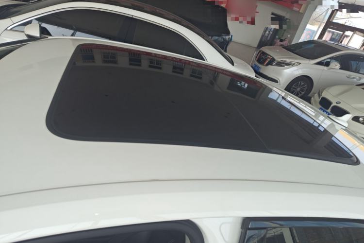 Used Audi A4L 2022 40 TFSI Luxury Dynamic Model Roof