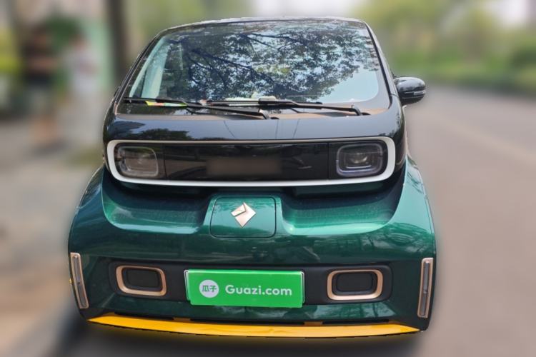 Used Baojun KiWi EV 2021 Artist Model Ternary Lithium Front