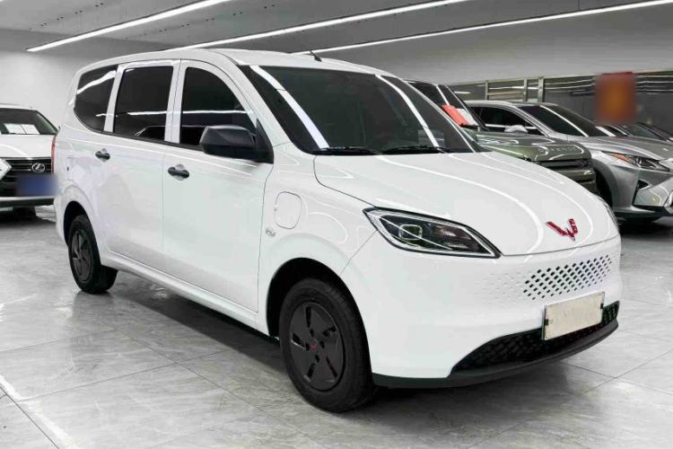 Used Wuling Hongguang New Energy 2025 Extended-Range Hybrid 50 km Utility Version