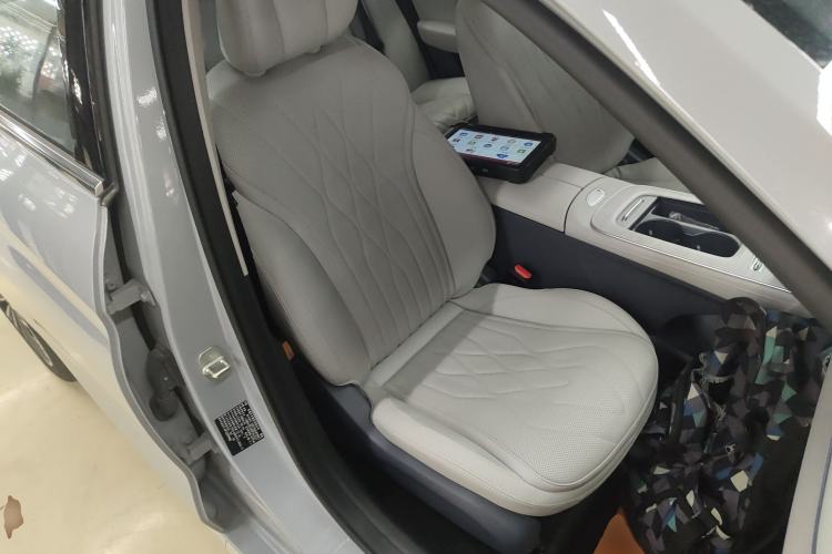 Used Chery Fengyun A8L 2025 1.5 TGDI 145 km Luxury Version