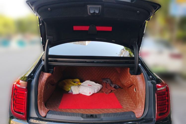 Used Hongqi H9 2020 2.0T Smart Connect Flagship Edition
