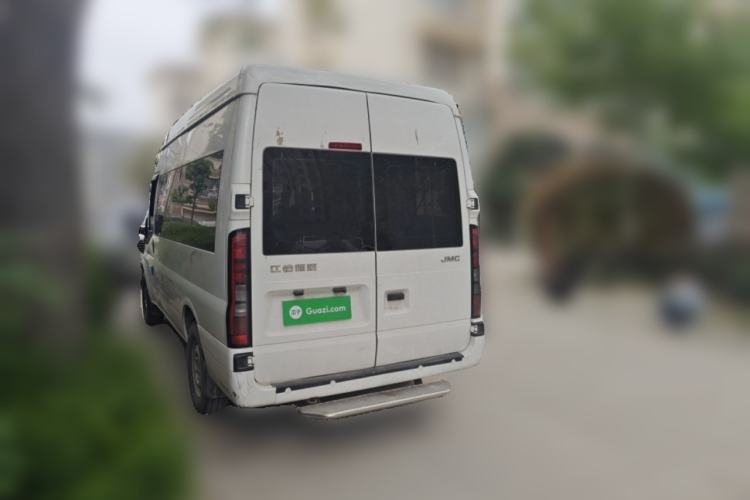 Used JMC Fushun 2022 2.0T Manual Multi-Function Passenger Vehicle Mid-Range High Roof 6-7 Seats Rear Left 45 Deg