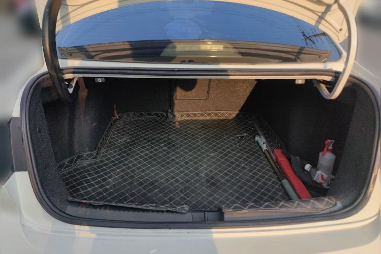 Used Volkswagen Sagitar 2015 230TSI Automatic Comfort Version