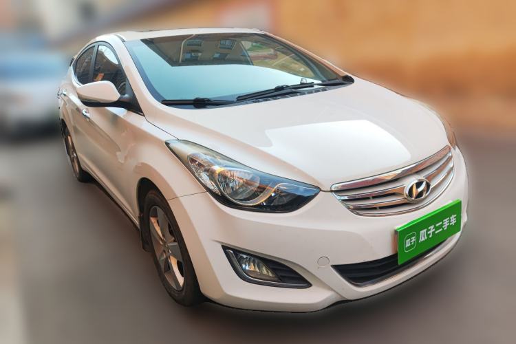 Used Hyundai Elantra (5th Generation / Langdong) 2012 1.6L Manual Leading Model