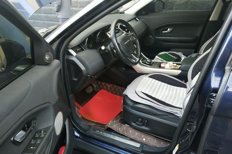 Used Land Rover Range Evoque 2017 2.0T British-Style Prestige Edition
