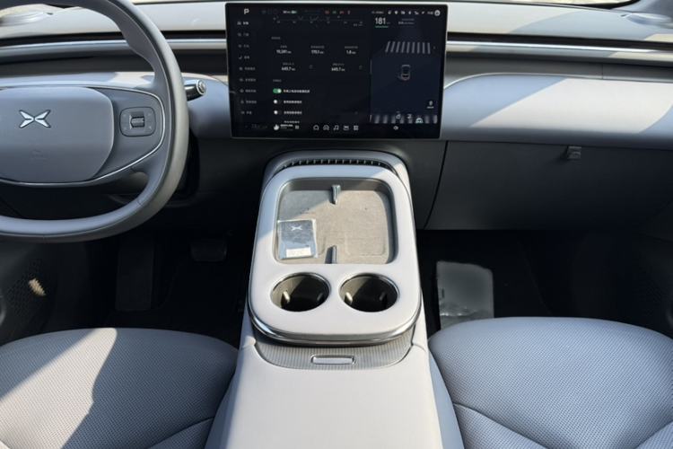 Used XPeng G7 2025 Model—702 Ultra Long Range Interior 3