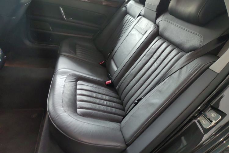 Used Volkswagen Phaeton 2012 3.0L Business Edition Left Rear Seat