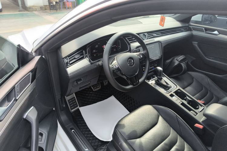 Used Volkswagen FAW-Volkswagen CC 2020 330TSI Glamour Edition China VI Standard Driver Seat