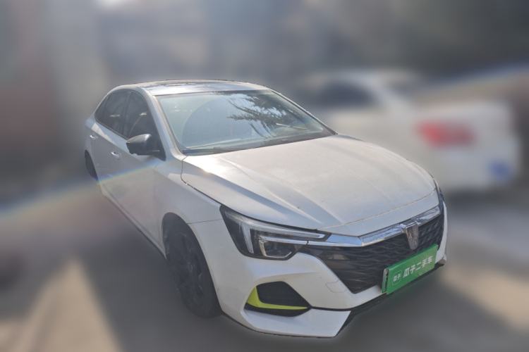 Used Roewe i6 MAX New Energy 2020 1.5T PHEV Sporty Cool Edition Front Right 45 Deg