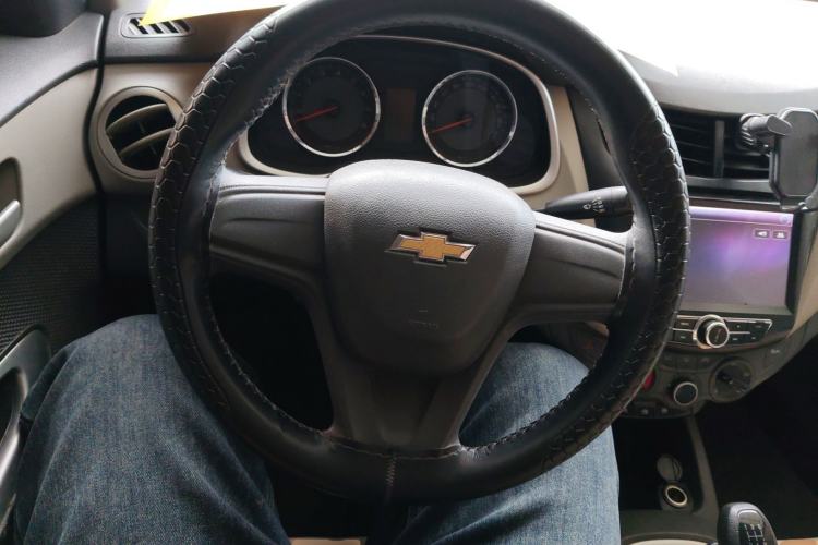 Used Chevrolet Sail 2015 Sail 3 1.5L Manual with Ideal Sunroof Edition