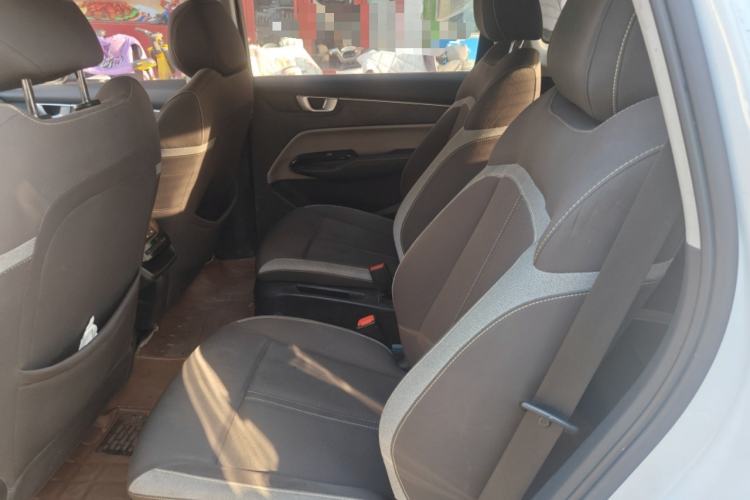 Used Wuling Victory 2020 1.5T CVT Elite Model Left Rear Seat