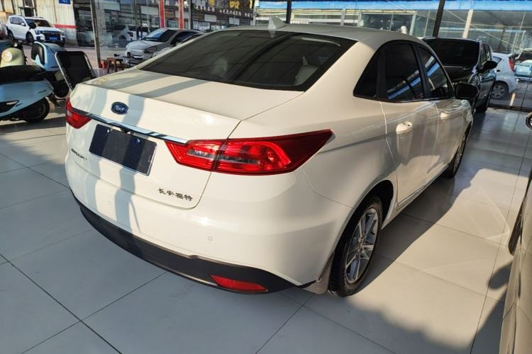 Used Ford Escort 2019 Revised Version 1.5L Automatic Enjoyment Type China VI Standard