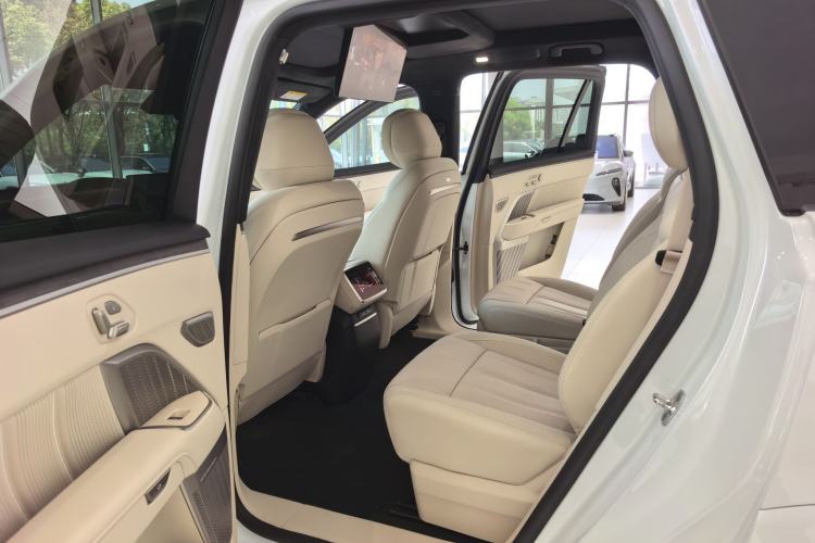 Used ONVO Luxeed L90 2025 Model—Ultra Six-Seater Version