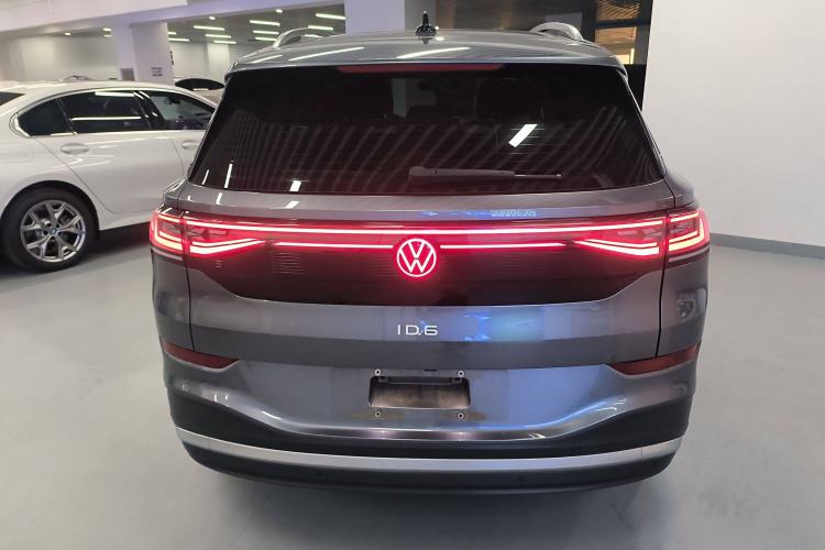 Used Volkswagen ID.6 X 2022 Smart Enjoyment Long-Range Edition