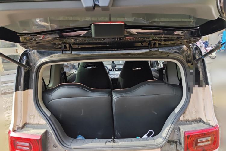 Used Wuling Hongguang MINIEV 2022 Macaron Premium Model – Lithium Ternary Battery