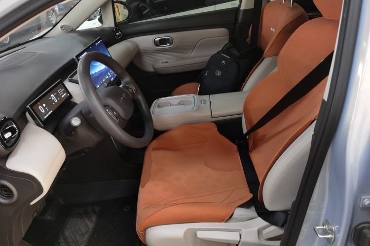 Used AION UT 2025 330 Starlight Edition
