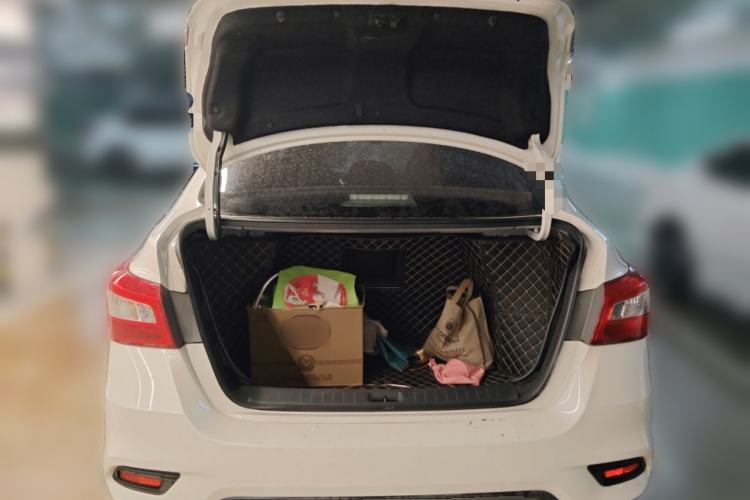 Used Nissan Sylphy 2019 1.6XV CVT Smart Connect Luxury Edition China VI Standard