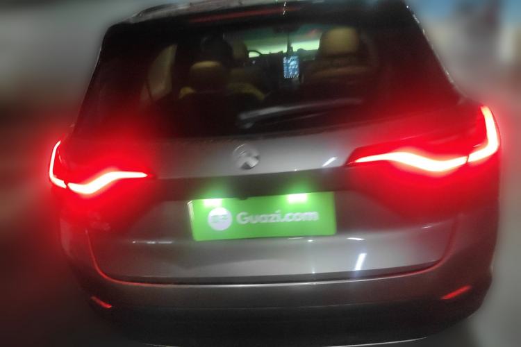 Used Nio ES8 2018 355 km Base Version 6-Seater Edition
