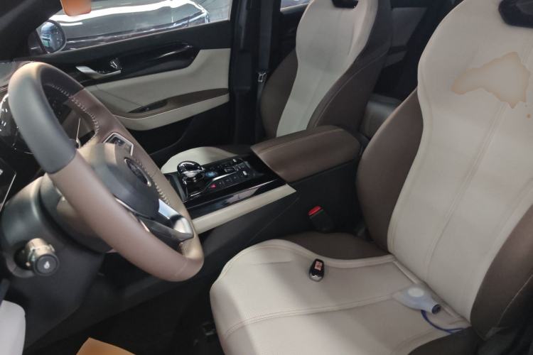 Used BYD Qin PLUS 2024 HONOR Edition DM-i 55KM Leading Model
