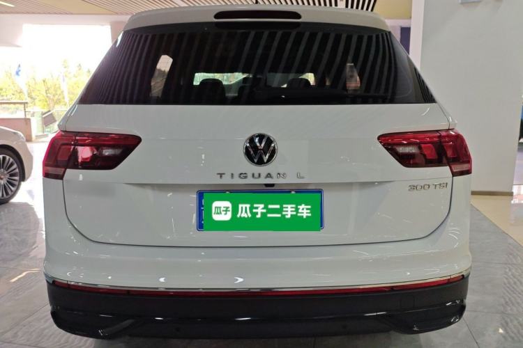 Used Volkswagen Tiguan L 2025 Model, Outstanding Version, 300TSI Automatic Two-Wheel Drive Longteng Edition

