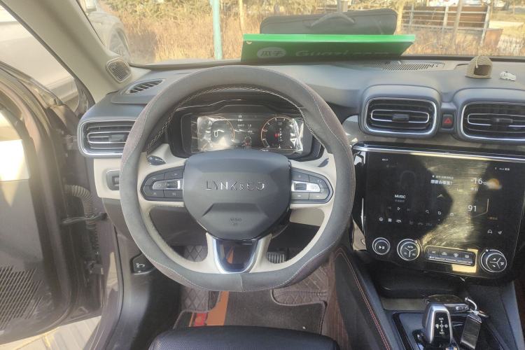 Used Lynk & Co 02 2022 1.5T DCT Shine Pro