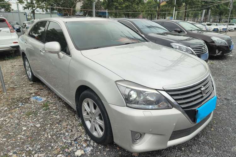 Used Toyota Crown 2012 2.5L Royal Leather Edition