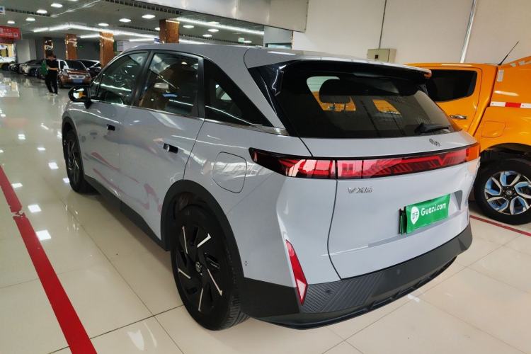 Used Venucia VX6 2023 520 Max
