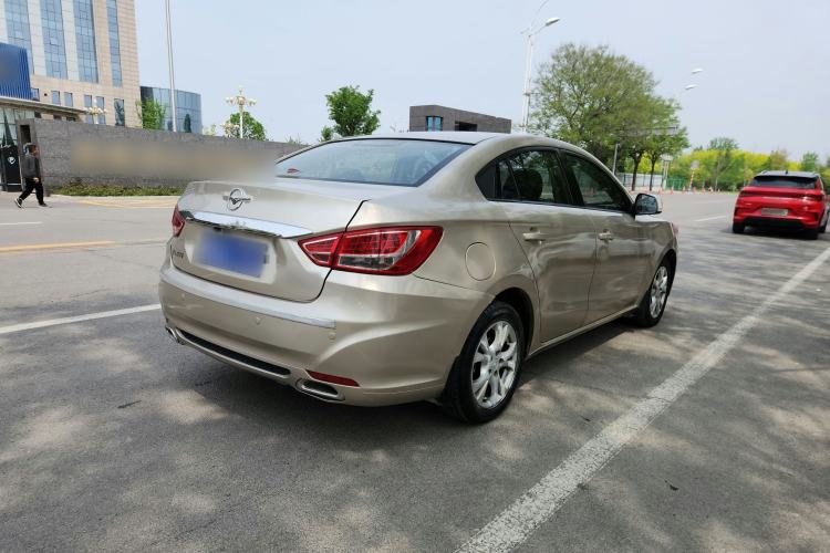 Used Haima Fumei 2014 M5 1.6L Manual Standard Model Exterior 3
