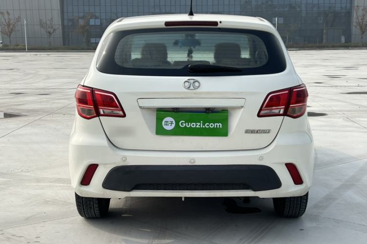 Used BAIC Senova D20 2015 Hatchback 1.5L Manual Leshang Version
