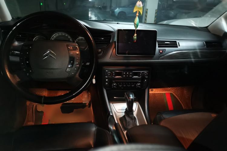 Used Citroen C5 2011 2.3L Automatic Zunyu Version
