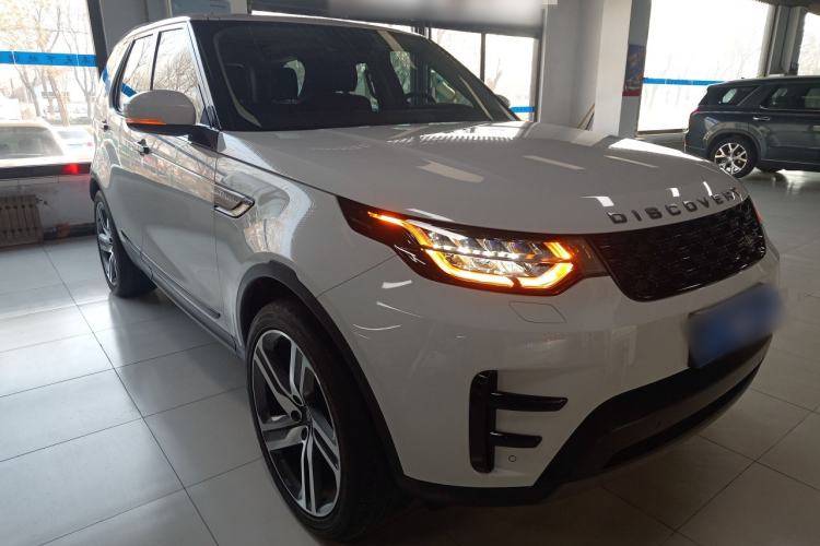 Used Land Rover Discovery 2018 2.0T SE
